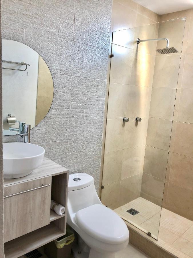 مونتيري Jr Suite En Zona Residencial Linda Vista - Magnifica Ubicacion Y Tranquilidad. المظهر الخارجي الصورة
